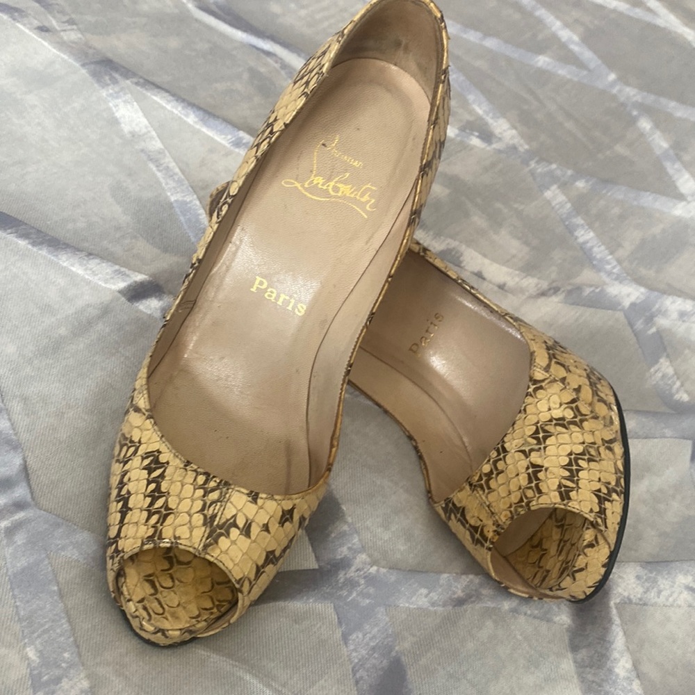 COPY - Christian Loutoutin Peep Toe Heels